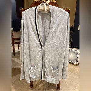 Brochure Walker cardigan